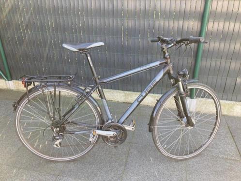 Cube sportieve fiets 18 versnellingen, Fietsen en Brommers, Fietsen | Jongens, Gebruikt, Versnellingen, Ophalen