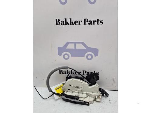 Deurslot Mechaniek 4Deurs links-voor van een Volkswagen Golf, Auto-onderdelen, Carrosserie, Volkswagen, Gebruikt, 3 maanden garantie