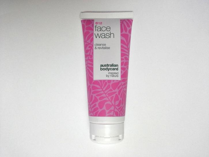 Gel nettoyant visage Australian Bodycare B12 - Tube 100 ml, Handtassen en Accessoires, Uiterlijk | Gezichtsverzorging, Nieuw, Reiniging