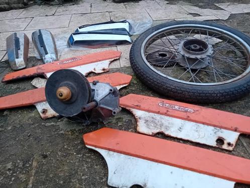 Mobylette AV92 parts, Fietsen en Brommers, Brommeronderdelen | Oldtimers, Ophalen