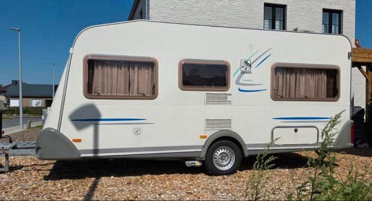 Caravan Knaus 450C als nieuw! Met Mover!, Caravans en Kamperen, Caravans, Particulier, tot en met 4, 1000 - 1250 kg, Knaus, Airco