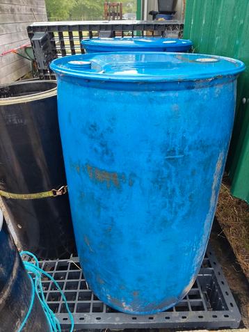 Kunststof 200 liter vat blauw, Tuin en Terras, Regentonnen, Ophalen, Zo goed als nieuw, Kunststof