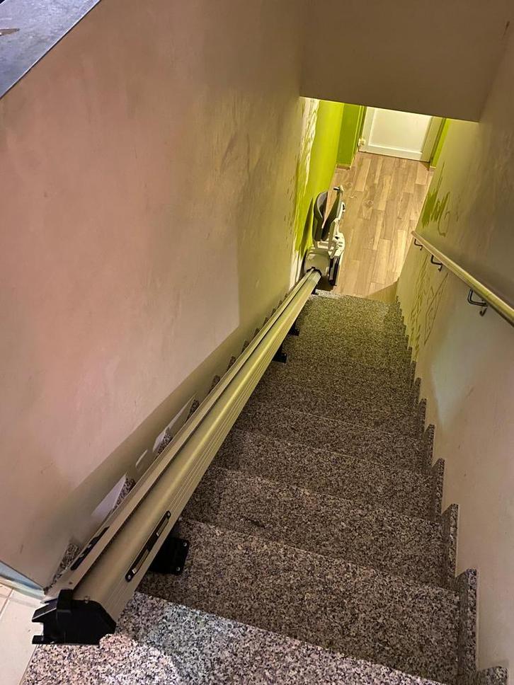 Monte escalier, Diversen, Trapliften, Zo goed als nieuw, Ophalen