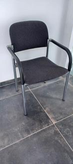 4 stoelen met grijs/zwarte bekleding., Huis en Inrichting, Stoelen, Ophalen, Zwart, Zo goed als nieuw, Vier