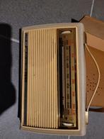 oud radiotje, Audio, Tv en Foto, Radio's, Ophalen of Verzenden, Refurbished