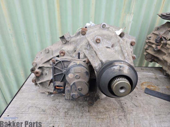 Tussenbak 4x4 van een Nissan Navara, Auto-onderdelen, Overige Auto-onderdelen, Nissan, Gebruikt, 3 maanden garantie