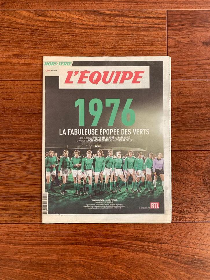 Journal L’EQUIPE « 1976 - La Fabuleuse Épopée Des Verts », Verzamelen, Tijdschriften, Kranten en Knipsels, Ophalen of Verzenden