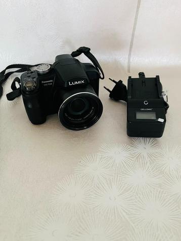 Appareil photo reflex à objectif Leica Lumix Panasonic FZ 28, 10 Mégapixel, Enlèvement ou Envoi, Autres Marques, Utilisé
