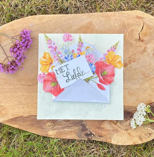 Handgemaakte wenskaart – bloemen & boodschap “Met Liefde”, Diversen, Wenskaarten, Nieuw, Ophalen of Verzenden