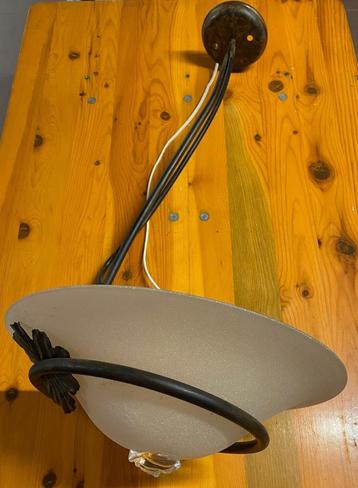 Design lamp beschikbaar voor biedingen