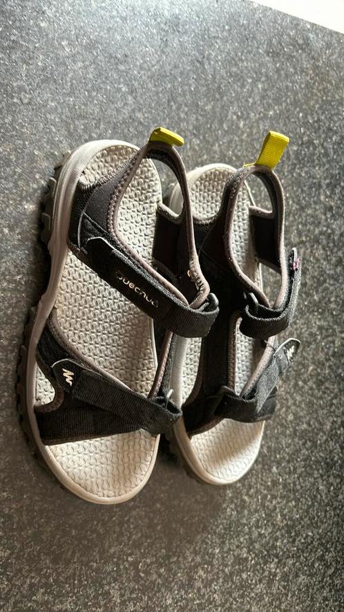 Watersandalen Quechua zwart maat 36 37 Kinderkleding Schoenen en Sokken 2dehands