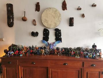 100+ loose action figures  beschikbaar voor biedingen