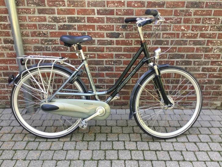 Oerdegelijke damesfiets Batavus Staccato, Fietsen en Brommers, Fietsen | Dames | Damesfietsen, Zo goed als nieuw, Batavus, Versnellingen