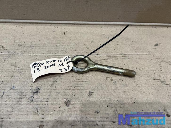 ALFA ROMEO 156 sleepoog trekoog trekstang 1997-2005, Auto-onderdelen, Ophanging en Onderstel, Alfa Romeo, Gebruikt, Ophalen of Verzenden