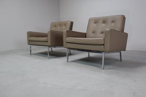 Florence Knoll lounge chairs model 65a for Knoll Int., Antiek en Kunst, Antiek | Meubels | Stoelen en Sofa's, Ophalen