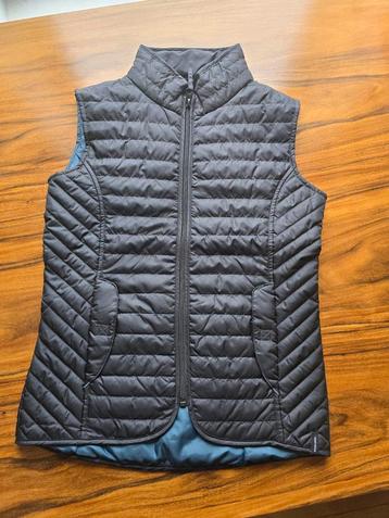 Fouganza bodywarmer 143-152 (ong. 12 jaar) beschikbaar voor biedingen