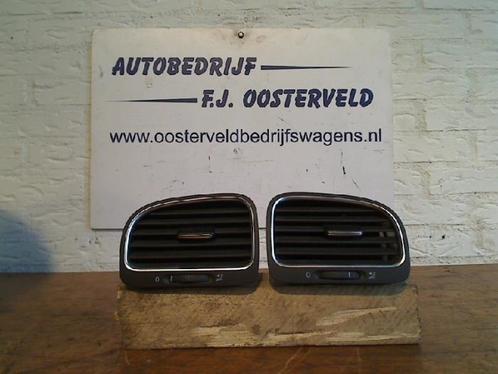 Grille aération tableau de bord d'un Volkswagen Golf, Autos : Pièces & Accessoires, Tableau de bord & Interrupteurs, Volkswagen