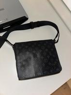 Sacoche Louis vuitton vrai, Ophalen of Verzenden, Zo goed als nieuw