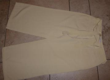 7/8 broek " Berri Sports " m 40/ Als nieuw beschikbaar voor biedingen