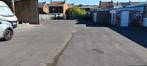 A louer place de parking et hangar