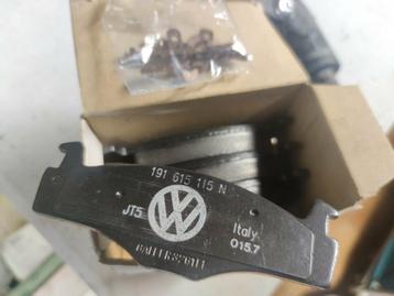 VW Golf 2 - 3 voorste remblokken nieuw origineel  beschikbaar voor biedingen
