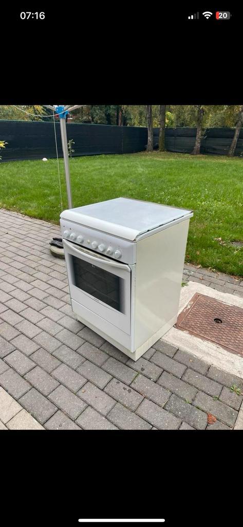 Fornuiz goed staat, Elektronische apparatuur, Fornuizen, Zo goed als nieuw, Ophalen