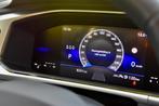 Volkswagen T-Roc 1.5i DSG - BENZINE, Leder en Stof, Bedrijf, 5 deurs, SUV of Terreinwagen