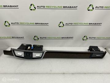 Dashboard Ventilatie Rooster Mercedes E-klasse A2128302854 beschikbaar voor biedingen