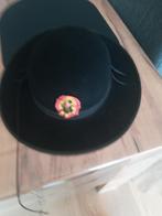 Chapeau aumonier  militaire, Collections, Envoi