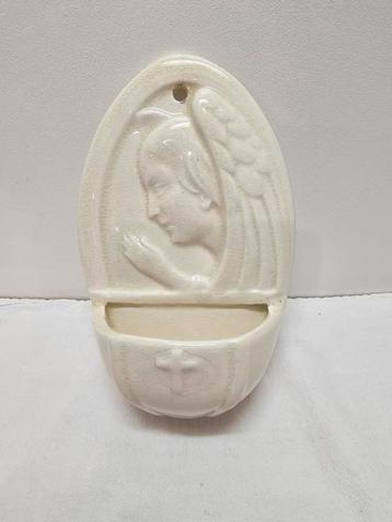 Wijwatervatje Maria engel oud wit beschikbaar voor biedingen