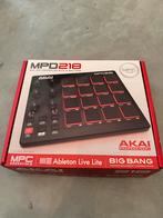 Akai MPD218 MIDI-pad controller – 16 pads, 6 knoppen, Muziek en Instrumenten, Ophalen, Zo goed als nieuw