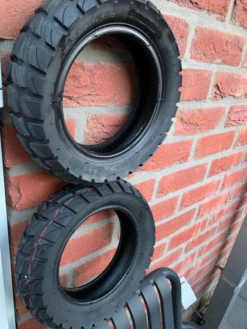 10” x 3” buitenbanden (x2) all terrain (nieuw!) beschikbaar voor biedingen