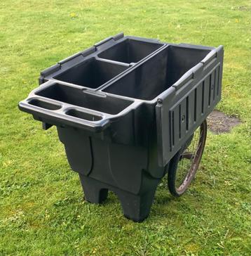 Voerwagen beschikbaar voor biedingen