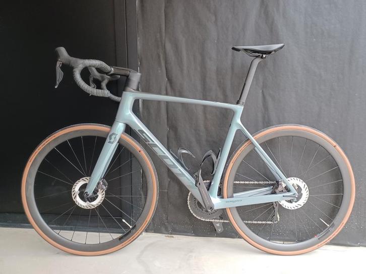 SCOTT ADDICT RC 15 - 2023 - Maat 58, Vélos & Vélomoteurs, Vélos | Vélos de course, Comme neuf, Hommes, Plus de 20 vitesses, Carbone