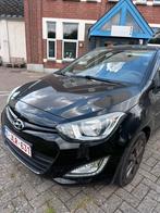 Hyundai i20 benzine 107.000 km, Auto's, Hyundai, Voorwielaandrijving, Euro 5, Stof, Zwart