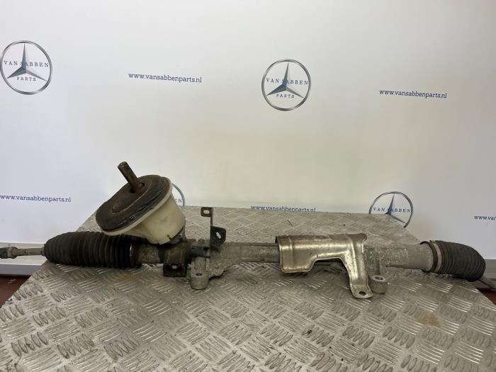 Crémaillère de direction d'un Mercedes Citan, Autos : Pièces & Accessoires, Commande, Mercedes-Benz, Utilisé, 3 mois de garantie