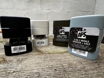Peper en zout molen in 1 nieuw in de doos. Merk APS beschikbaar voor biedingen