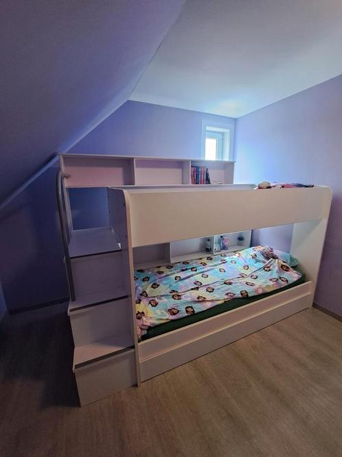 Stapelbed met matrassen, Kinderen en Baby's, Kinderkamer | Stapelbedden en Hoogslapers, Zo goed als nieuw, Stapelbed, Ophalen