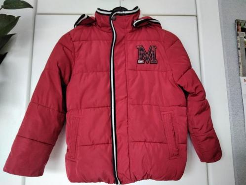 Blouson matelassé rouge à capuche MC GREGOR / T. 6 ans, Enfants & Bébés, Vêtements enfant | Taille 116, Utilisé, Garçon ou Fille