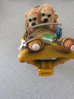 Tirelire en plastique rigide., Collections, Tirelires, Enlèvement ou Envoi, Comme neuf, Synthétique, Moyens de transport