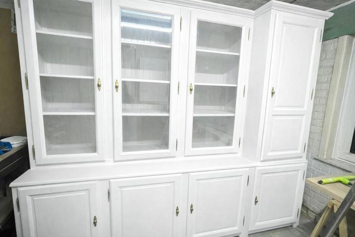 Vaisselier en bois massif 250 cm de large sur 220, Maison & Meubles, Armoires | Buffets, Utilisé, 200 cm ou plus, 200 cm ou plus