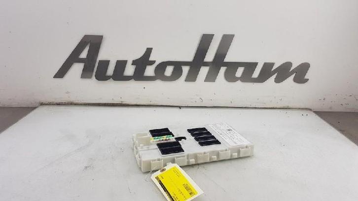 ZEKERINGKAST Mini Mini (F55) (01-2013/10-2017), Auto-onderdelen, Elektronica en Kabels, Mini, Gebruikt