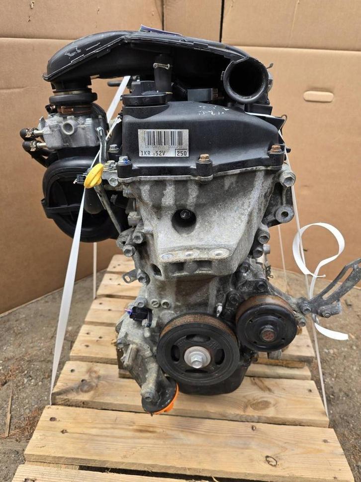 Moteur CFB Complet 108 PEUGEOT 107 CITROEN C1, Autos : Pièces & Accessoires, Moteurs & Accessoires, Alfa Romeo, Pièces américaines