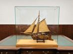 Oude Hengst Zeilschip in Vitrine, Ophalen of Verzenden