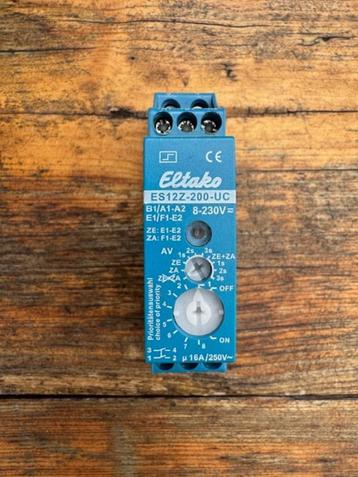 eltako  ES12Z-200-UC impulsschakelaar  beschikbaar voor biedingen