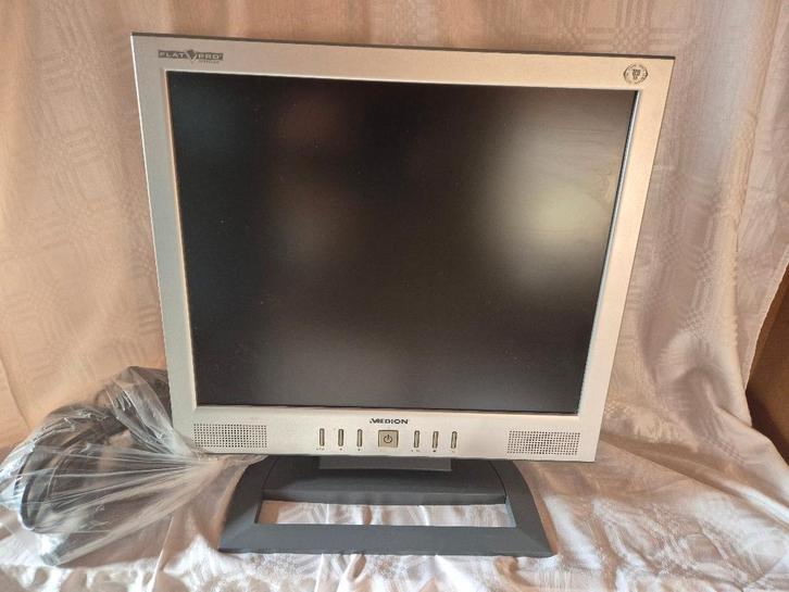 PC monitor 19 inch MEDION, Computers en Software, Monitoren, Gebruikt, VGA, Ingebouwde speakers, Ophalen