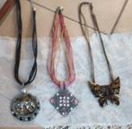 3 colliers (Bijoux) (Lot 5), Bijoux, Sacs & Beauté, Colliers, Comme neuf, Enlèvement ou Envoi