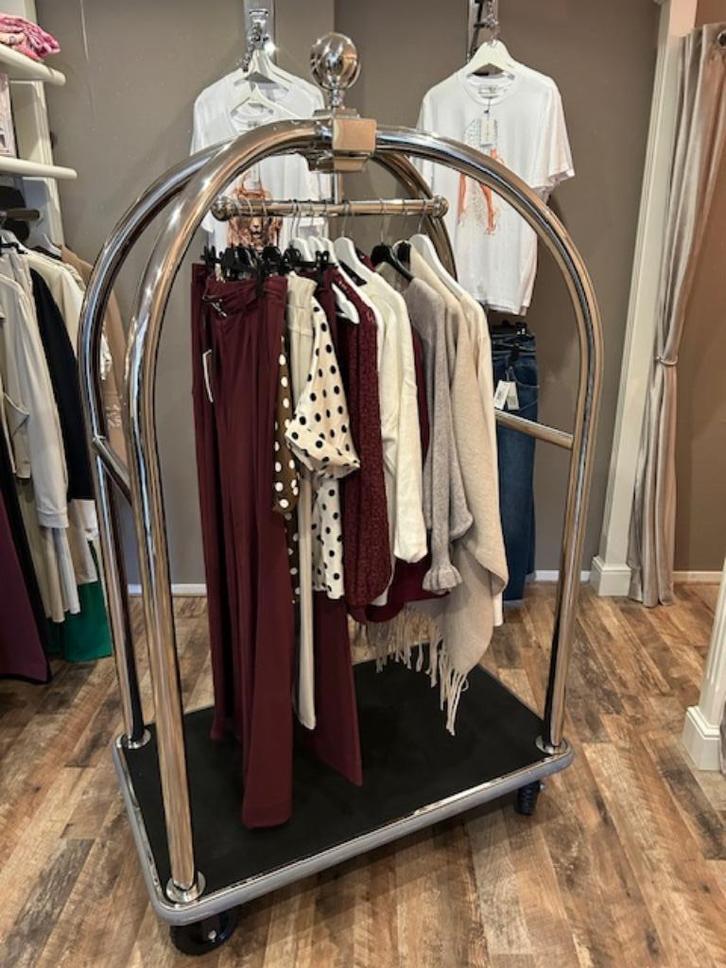 Hotel bagage trolley / kar, kledingrek, bagagekar, bellboy, Kleding | Dames, Kledingrekken, Zo goed als nieuw, Ophalen