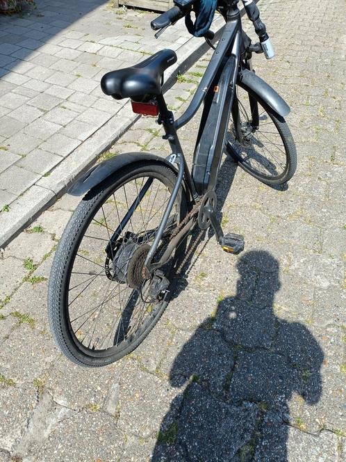 Donkergrijze elektrische herenfiets, Fietsen en Brommers, Elektrische fietsen, Zo goed als nieuw, Ophalen