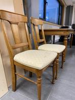 Klassieke houten stoelen (2), Huis en Inrichting, Stoelen, Twee, Gebruikt, Bruin, Hout